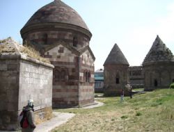 Üç Kümbetler Erzurum’un tarihi gizemi
